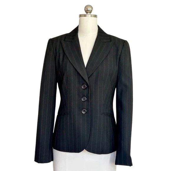 Ann Taylor Blazer Jacket Womens Size 4 Black Pinstripe 4-Button Lined - Picture 5 of 8